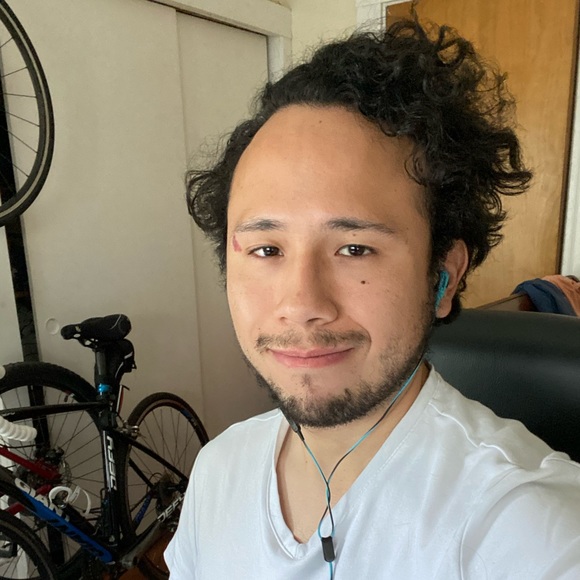 Meet your Posher, Jorge - Picture 1 of 1